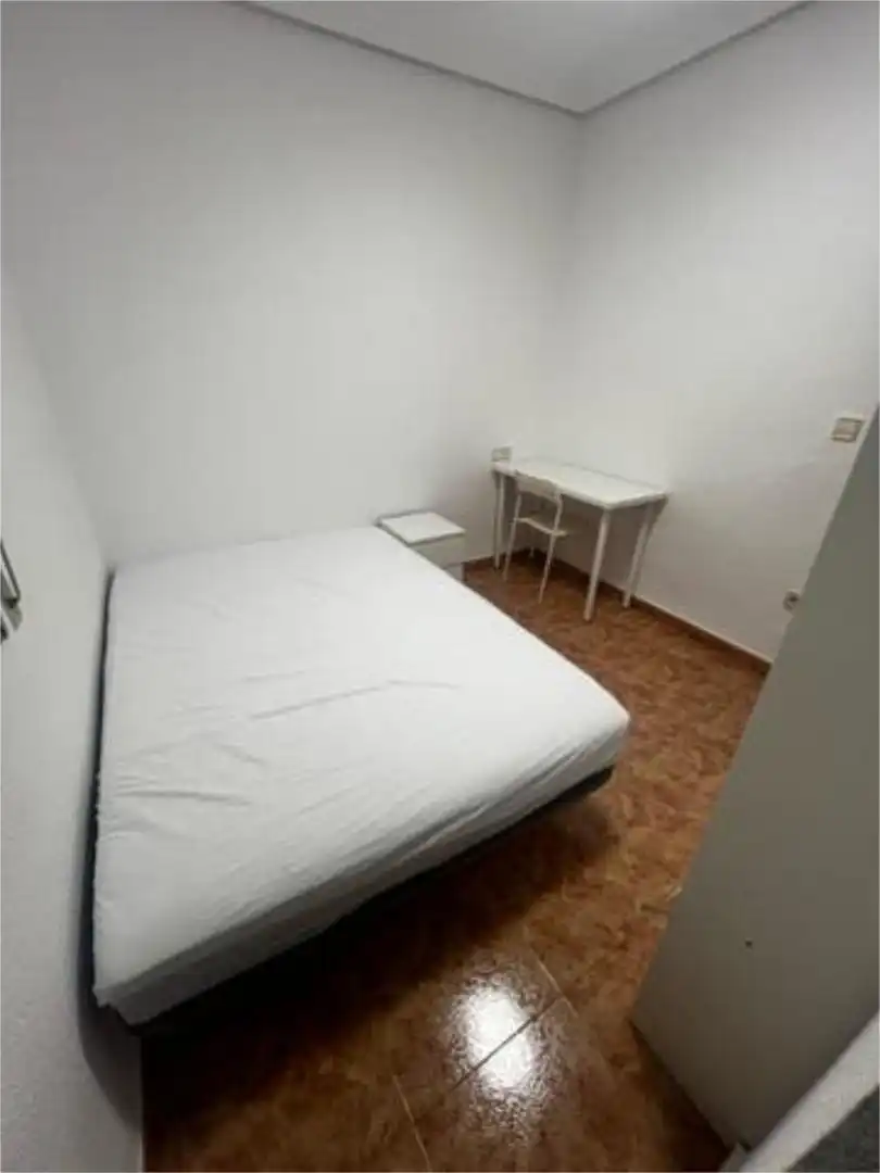 Habitación de Piso de alquiler en Murcia con Calefacción y Terraza