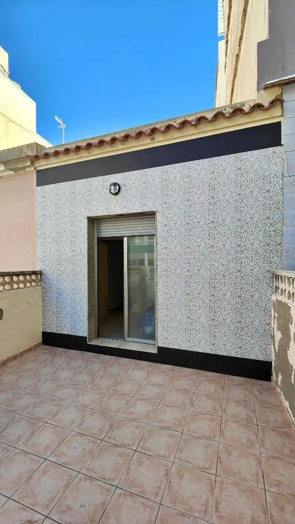 Houses for sale in Carrer Riu Palància, 11, Les Palmeres Exterior view of Houses for sale in Sueca with Terrace