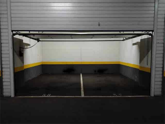 Garaje en Alquiler en Valleaguado - La Cañada