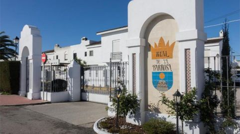 Foto 4 de Casa adosada en venda a Urbanizacion Cr Real de la Barrosa, 181, Los Gallos, Chiclana de la Frontera