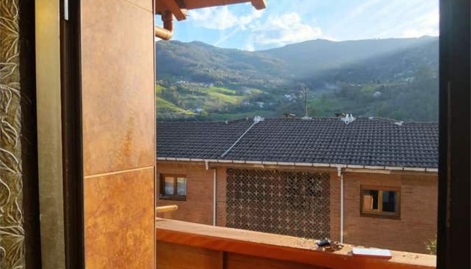 Piso en venta en Aller, Asturias - imagen 1 Foto 1 de Piso en venta en Aller, Asturias