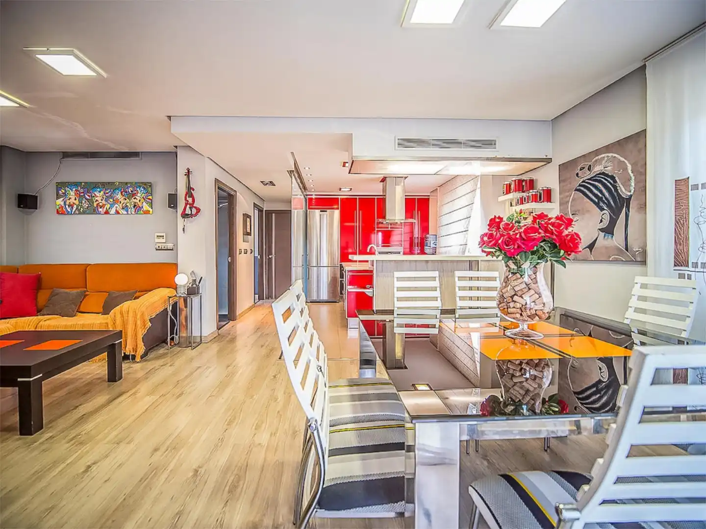 Houses for sale in Callejón Brazal, Churra Dining room of Houses for sale in Murcia with Air Conditioner, Heating and Parquet flooring