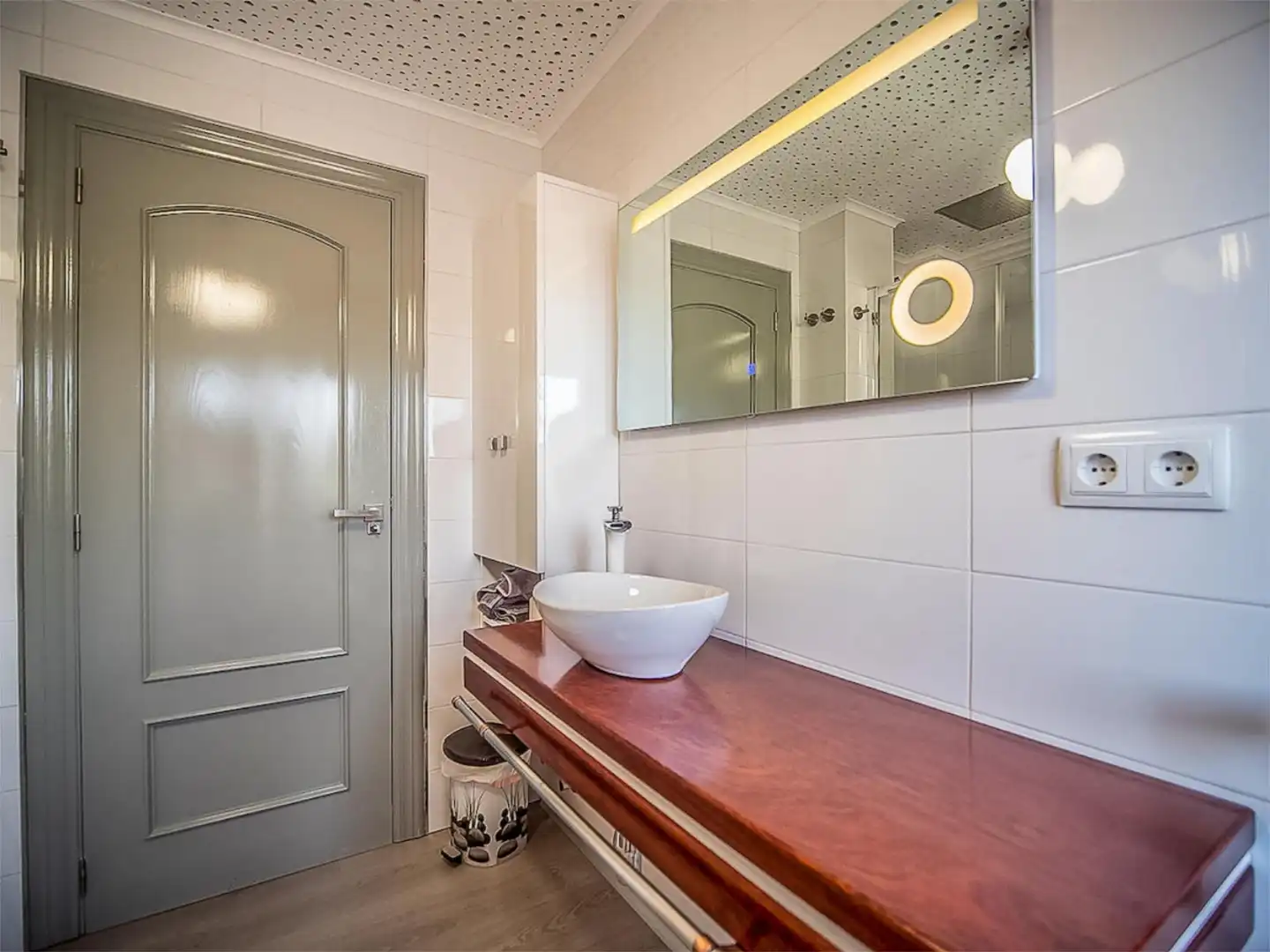 Houses for sale in Callejón Brazal, Churra Bathroom of Houses for sale in Murcia with Air Conditioner, Heating and Parquet flooring