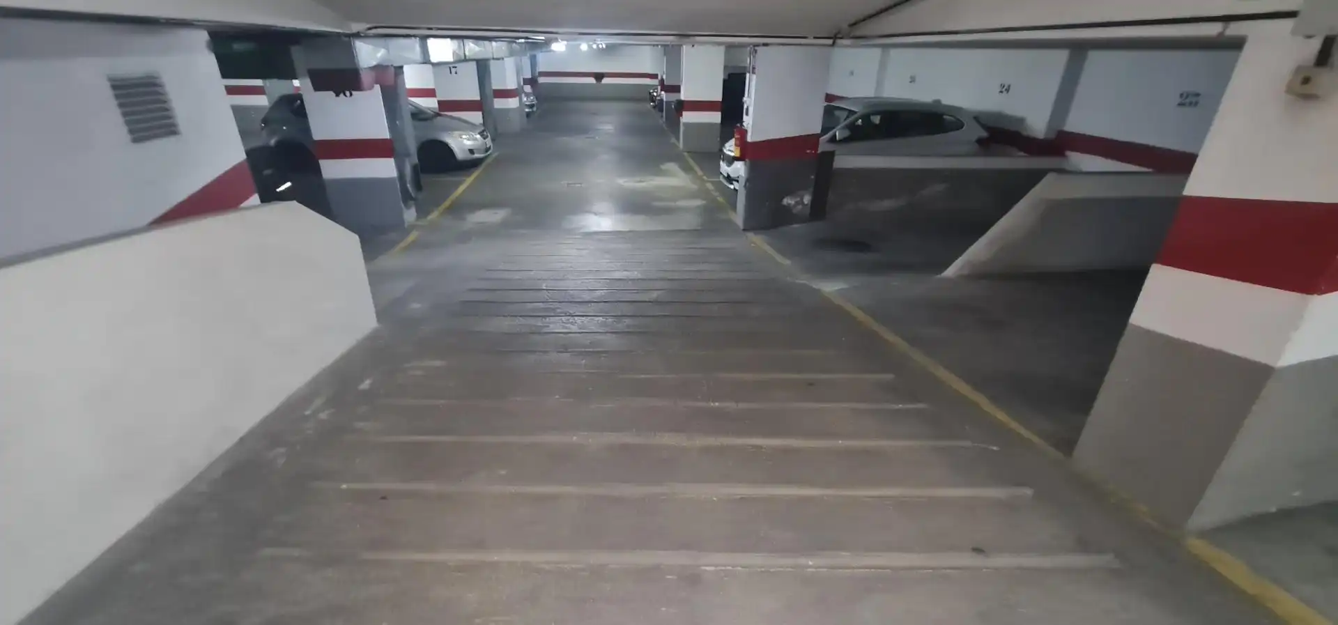 Aparcament de Garatge en venda en Almería