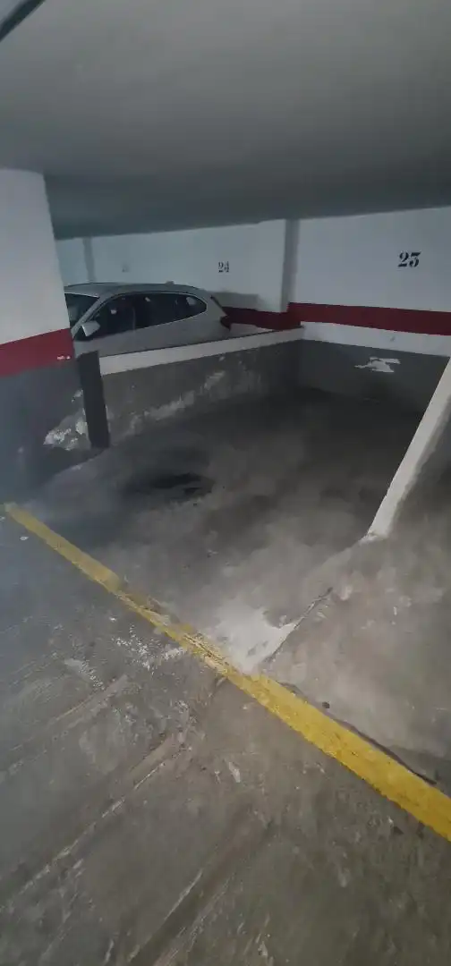 Aparcament de Garatge en venda en Almería