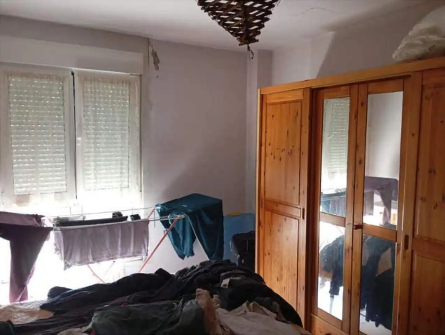 Habitación de Piso en venta en Parres con Calefacción, Trastero y Amueblado