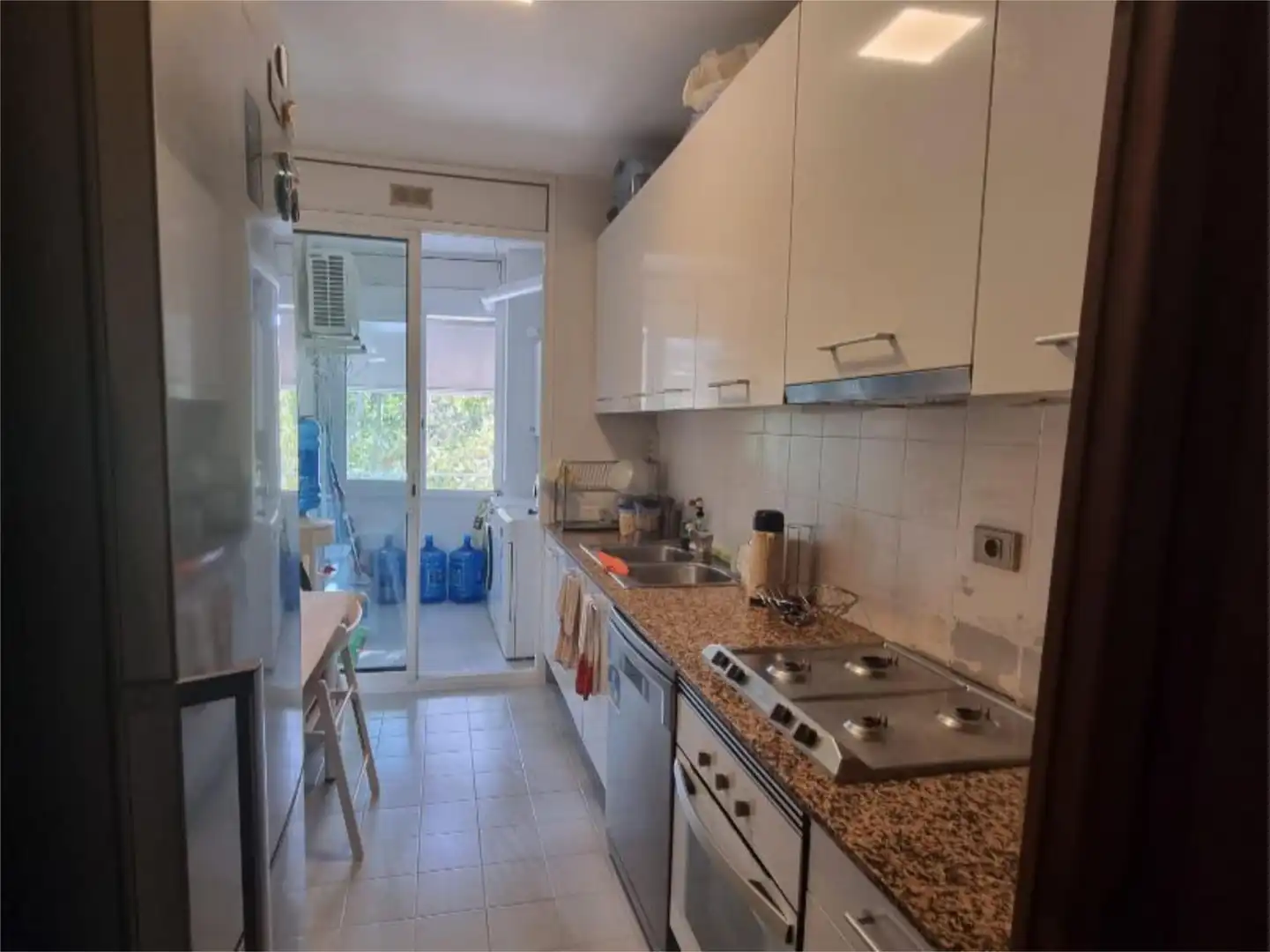 Zimmer in Carrer del Doctor Trueta, 33, La Vila Olímpica del Poblenou Küche von Wohnung zur untervermieten in Barcelona mit Klimaanlage, Heizung und Möbliert