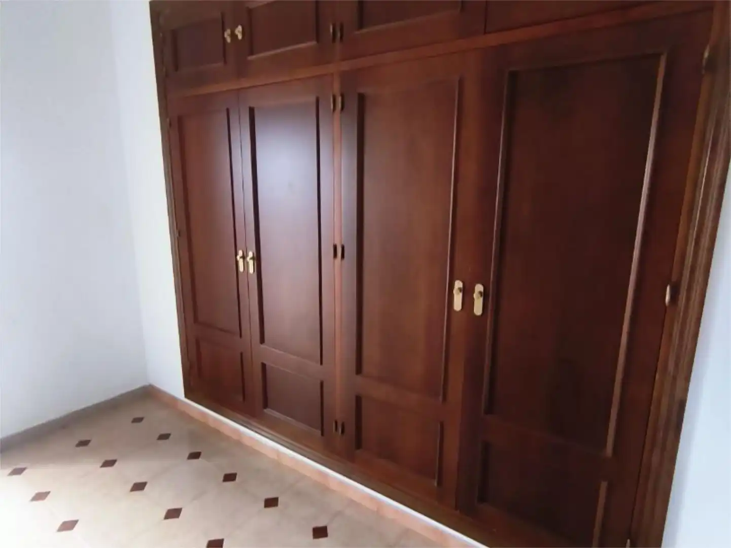 Casa adosada en venta en Calle Bulerias, 2, Sanlúcar la Mayor Habitación de Casa adosada en venta en Sanlúcar la Mayor