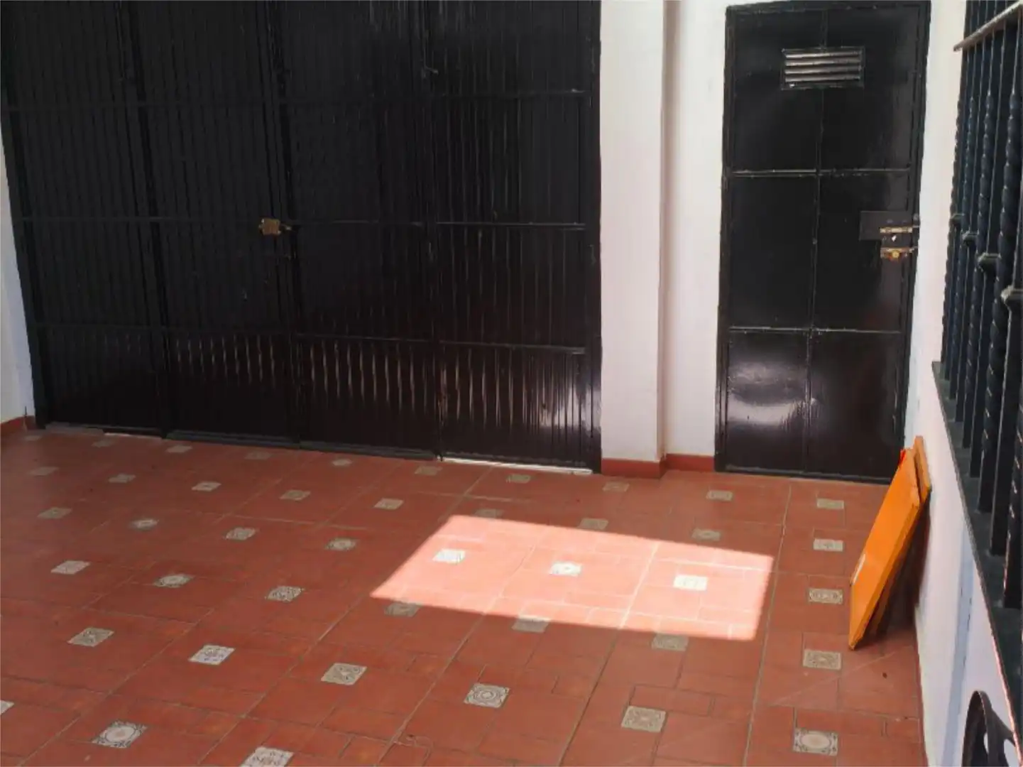 Casa adosada en venta en Calle Bulerias, 2, Sanlúcar la Mayor Casa adosada en venta en Sanlúcar la Mayor