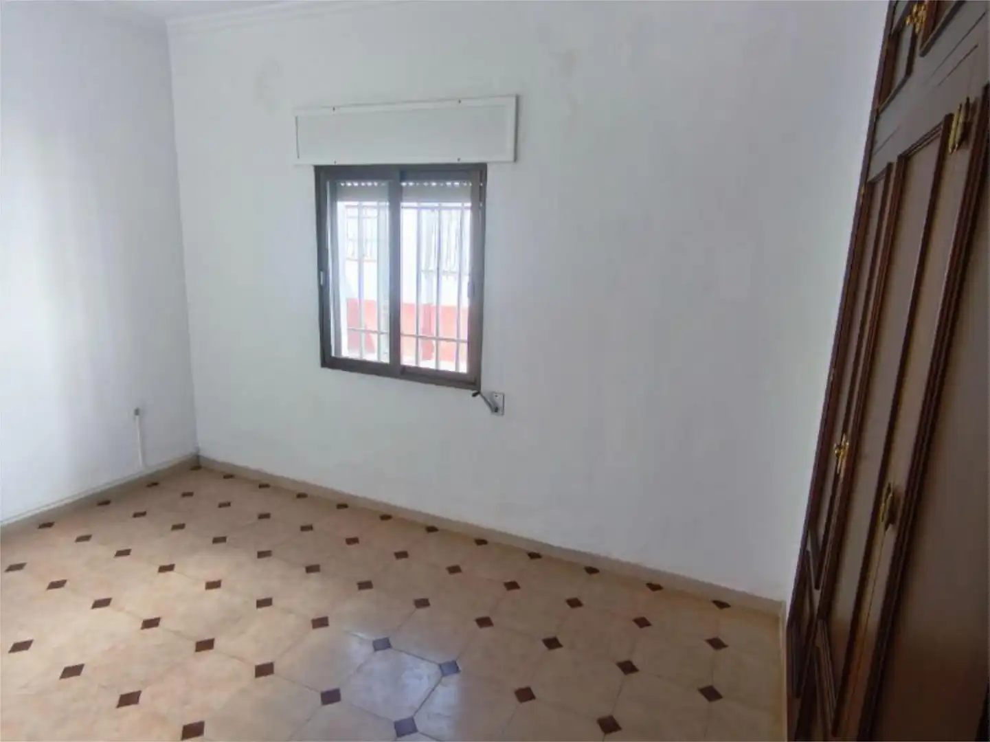 Casa adosada en venta en Calle Bulerias, 2, Sanlúcar la Mayor Casa adosada en venta en Sanlúcar la Mayor