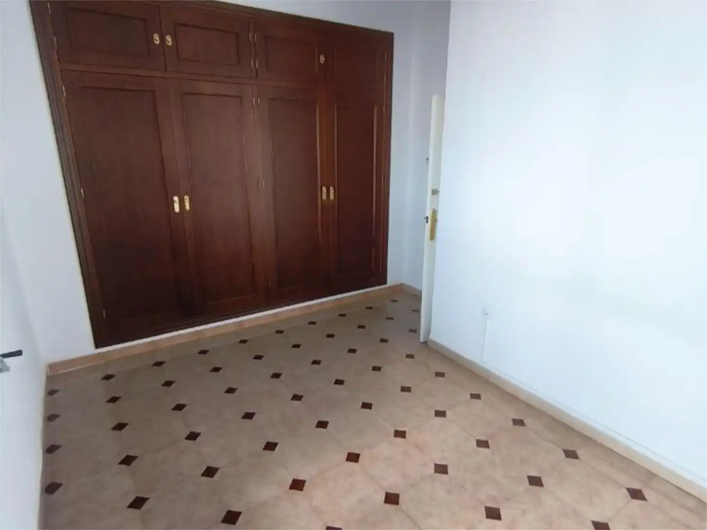 Casa adosada en venta en Calle Bulerias, 2, Sanlúcar la Mayor Habitación de Casa adosada en venta en Sanlúcar la Mayor