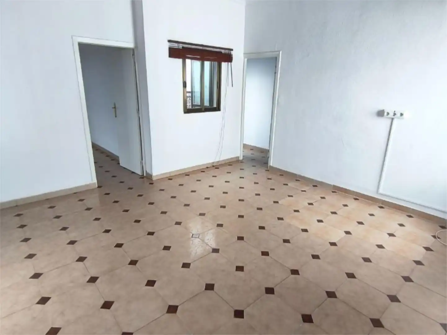 Casa adosada en venta en Calle Bulerias, 2, Sanlúcar la Mayor Casa adosada en venta en Sanlúcar la Mayor