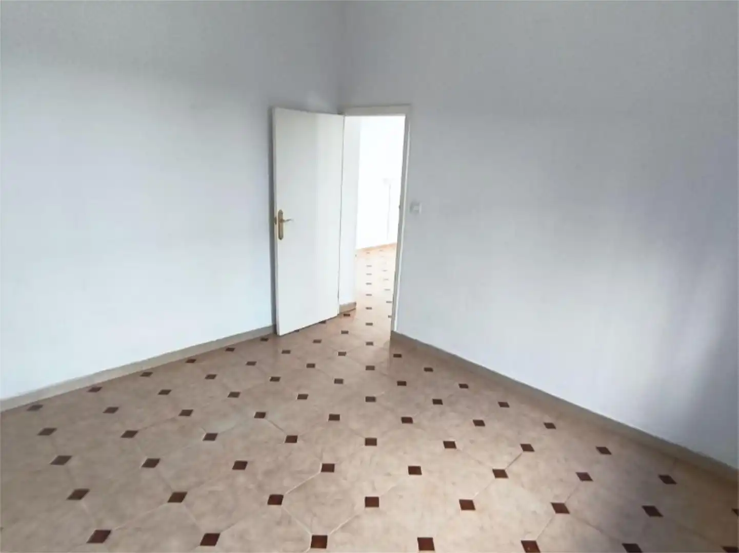 Casa adosada en venta en Calle Bulerias, 2, Sanlúcar la Mayor Habitación de Casa adosada en venta en Sanlúcar la Mayor
