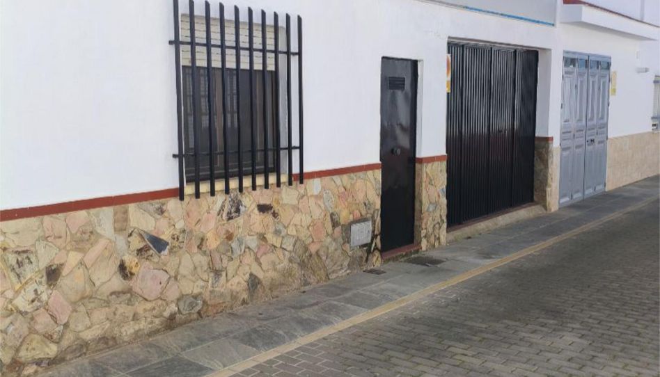 Haus oder Chalet zum Verkauf in Calle Bulerias, 2, Sanlúcar la Mayor, Sevilla - Bild 1 Foto 1 von Haus oder Chalet zum Verkauf in Calle Bulerias, 2, Sanlúcar la Mayor, Sevilla