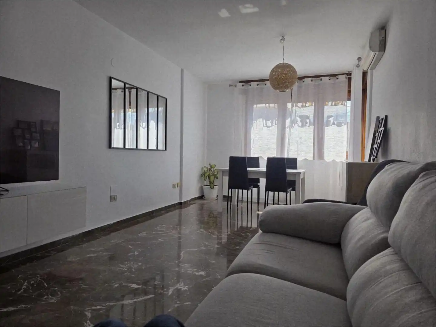 Flat for sale in Calle de Aldebarán, Valdefierro Living room of Flat for sale in Zaragoza with Air Conditioner, Heating and Terrace