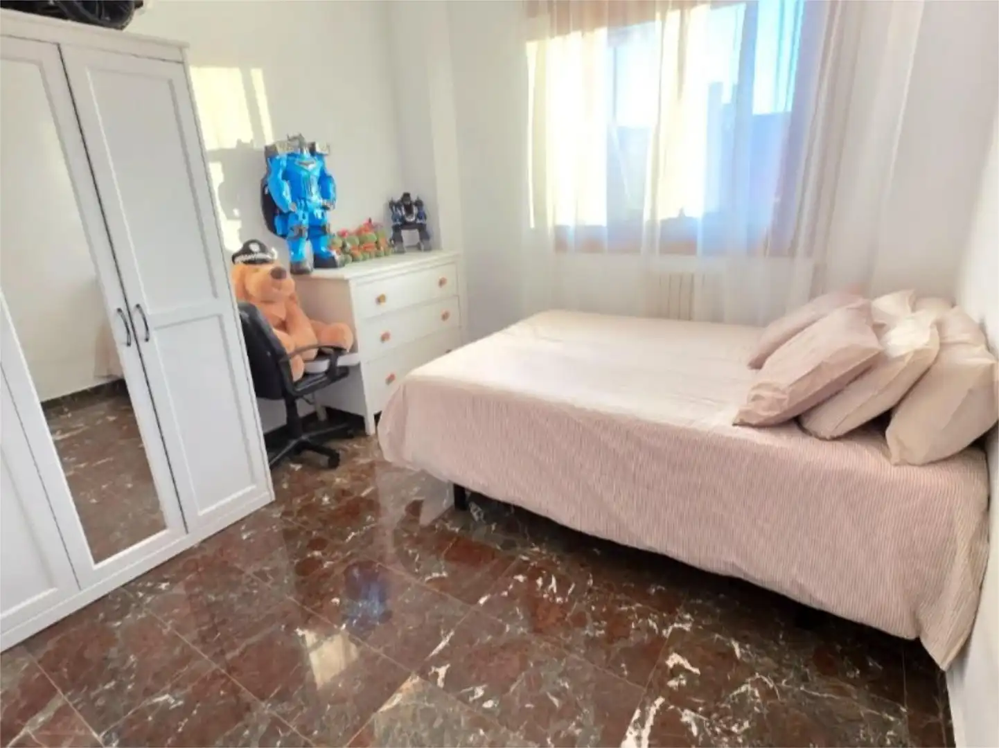 Flat for sale in Calle de Aldebarán, Valdefierro Bedroom of Flat for sale in Zaragoza with Air Conditioner, Heating and Terrace
