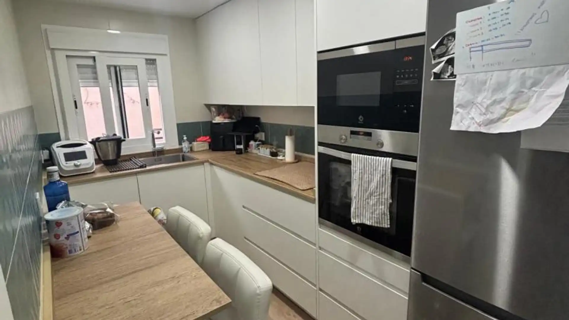 Kitchen of Flat for rent in Villaviciosa de Odón  with Air Conditioner, Terrace and Balcony