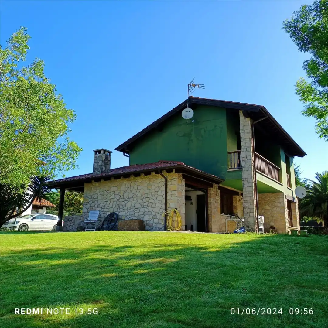 Houses for sale in Lugar Belmonte, 37, Pría - Nueva-Hontoria - Naves Exterior view of Houses for sale in Llanes with Terrace