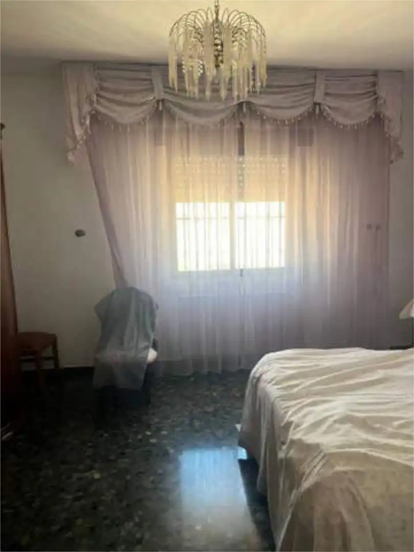 Casa o xalet en venda a Campotéjar Dormitori de Casa o xalet en venda en Campotéjar