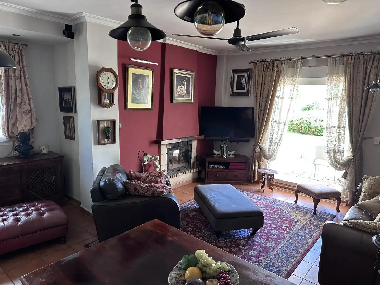 Casa o chalet en venta en Calle Médico Enrique González Mayboll, 6, Ayamonte ciudad Sala de estar de Casa o chalet en venta en Ayamonte con Aire acondicionado, Terraza y Piscina
