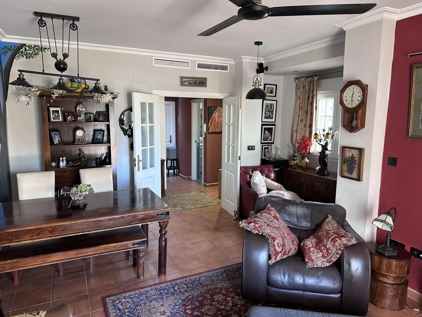 Casa o chalet en venta en Calle Médico Enrique González Mayboll, 6, Ayamonte ciudad Sala de estar de Casa o chalet en venta en Ayamonte con Aire acondicionado, Terraza y Piscina