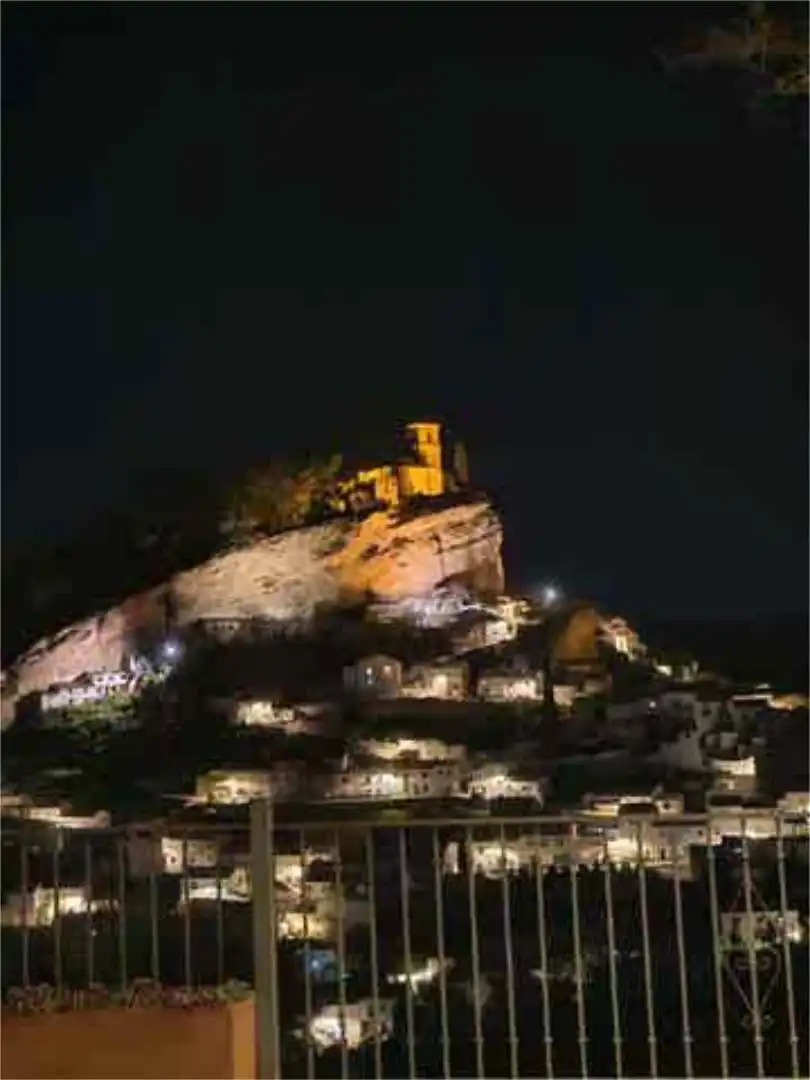 Vista exterior de Casa o xalet de lloguer en Montefrío
