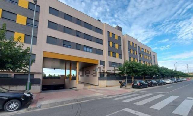 Garaje en Alquiler en Calle Río Guadiana, 7 en Lardero