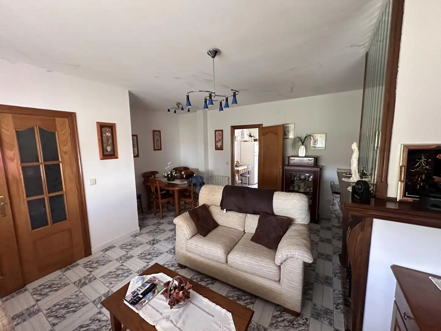 Houses for sale in Calle Segura Sáez, 16, Lagunilla Living room of Houses for sale in Lagunilla with Heating, Private garden and Storage room