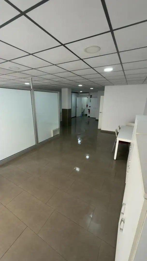 Local de alquiler en Benidorm con Aire acondicionado