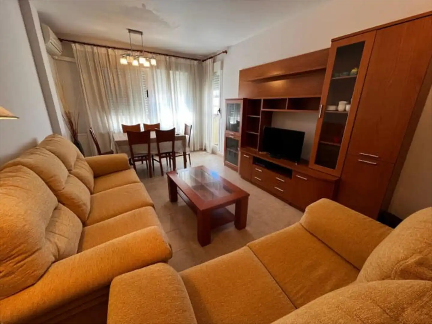 Living room of Flat for rent in Cáceres Capital  with Heating, Terrace and Furnished