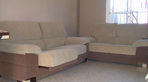 Foto 3 de Casa adosada de alquiler en Calle Ahualulco de Mercado, 100, Bollullos de la Mitación, Sevilla