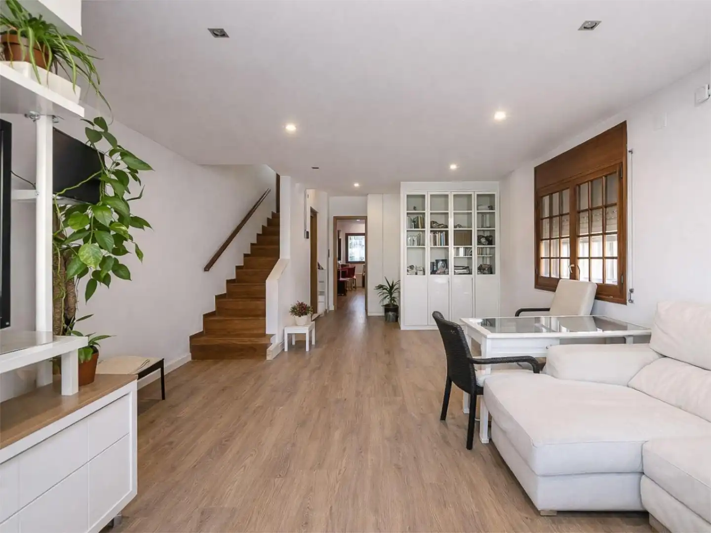 Casa adosada en venta en Castelldefels con Terraza y Balcón