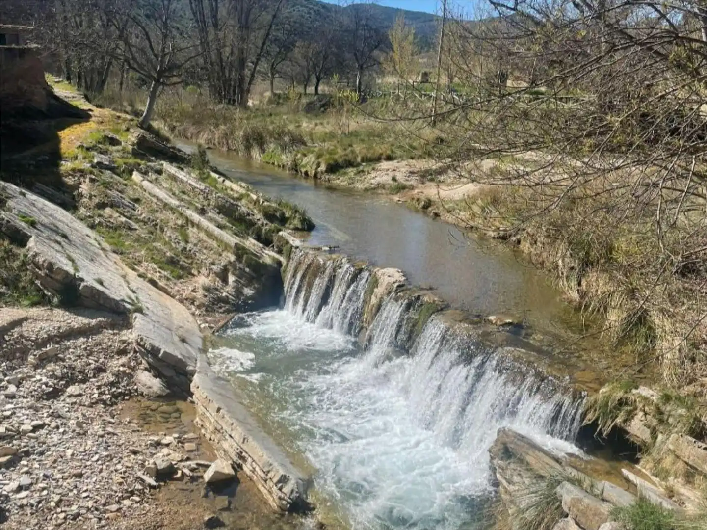 Vista exterior de Pis en venda en Cigudosa amb Balcó
