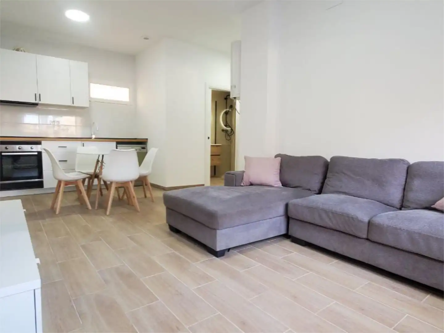 Living room of Flat for sale in Alicante / Alacant  with Furnished, Community parking and Balcony