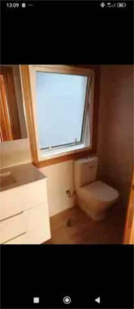 Piso de alquiler en Cuatro Caminos - Plaza de la Cubela Baño de Piso de alquiler en A Coruña Capital con Terraza