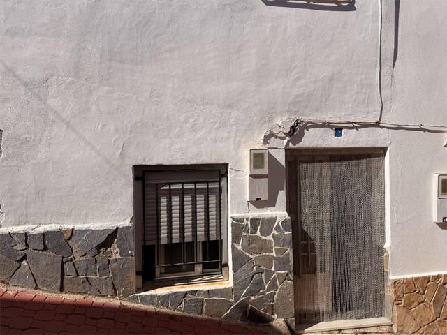 Casa adosada en Venta en Calle del Cid, 14 en Cóbdar