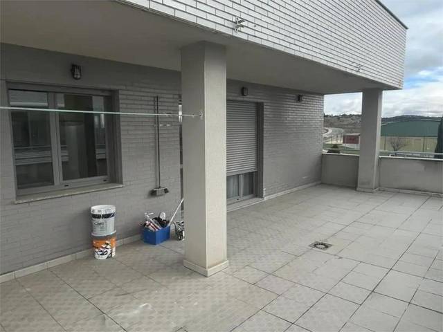 Piso en Alquiler en Calle Gil de Hontañón, 20 en Carbajosa de la Sagrada