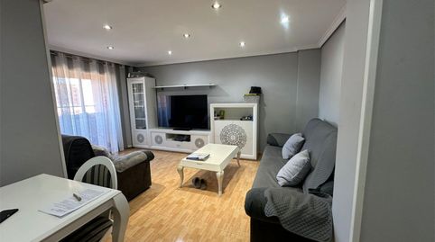 Photo 2 of Flat for sale in Avenida de Rafael Alberti, 12, Palomeras Sureste, Madrid Capital