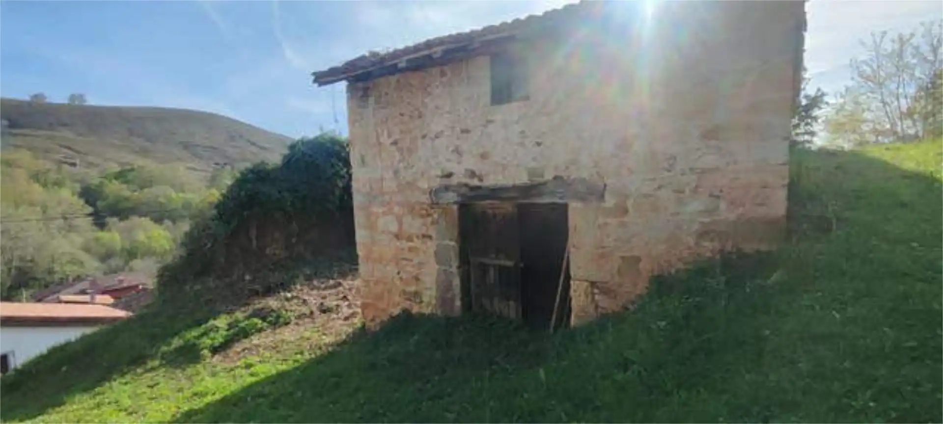 Vista exterior de Casa o chalet en venta en Onís
