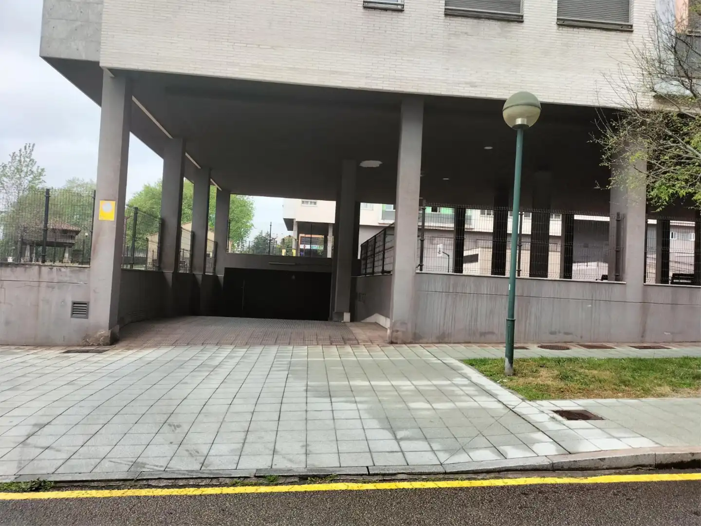 Garaje en venta en Calle Concejo de Villayón, 1, Jove Parking de Garaje en venta en Gijón
