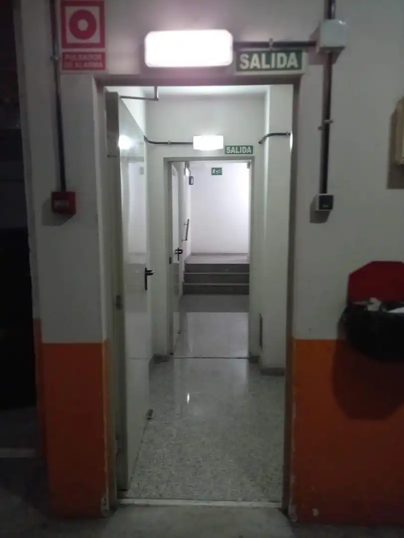 Garaje en venta en Calle Concejo de Villayón, 1, Jove Garaje en venta en Gijón