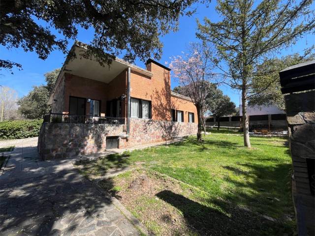 Casa-chalet en Venta en El Casar