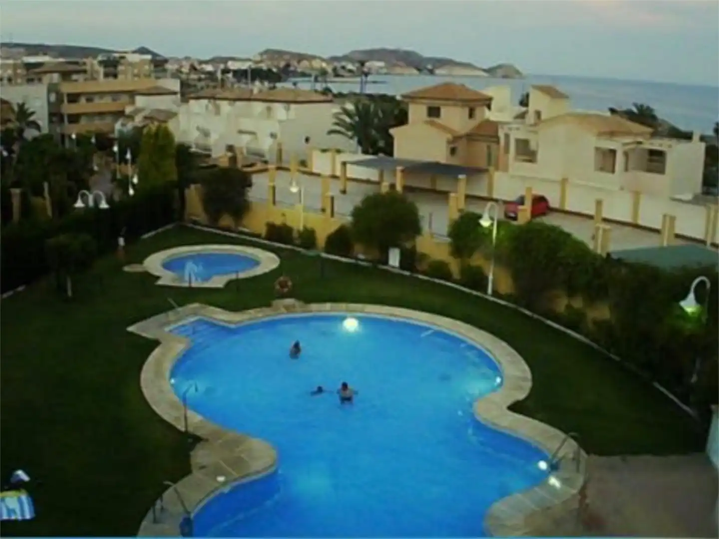 Swimming pool of Flat for rent in Pulpí  with Air Conditioner, Heating and Private garden