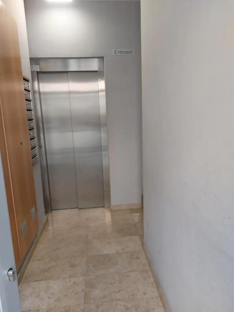 Wohnung zum Verkauf in La Canonja mit Klimaanlage, Terrasse und Balkon