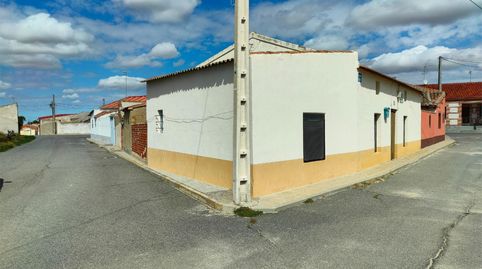 Foto 2 von Erdgeschoss zum Verkauf in Calle de Los Huertos, 1d, Fuente el Saúz, Ávila