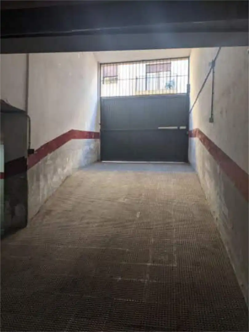 Parking de Garaje de alquiler en La Zubia