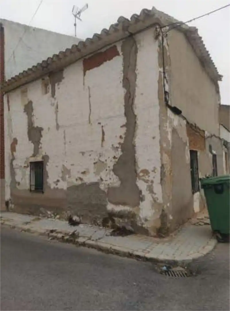 Vista exterior de Casa o chalet en venta en Las Pedroñeras   