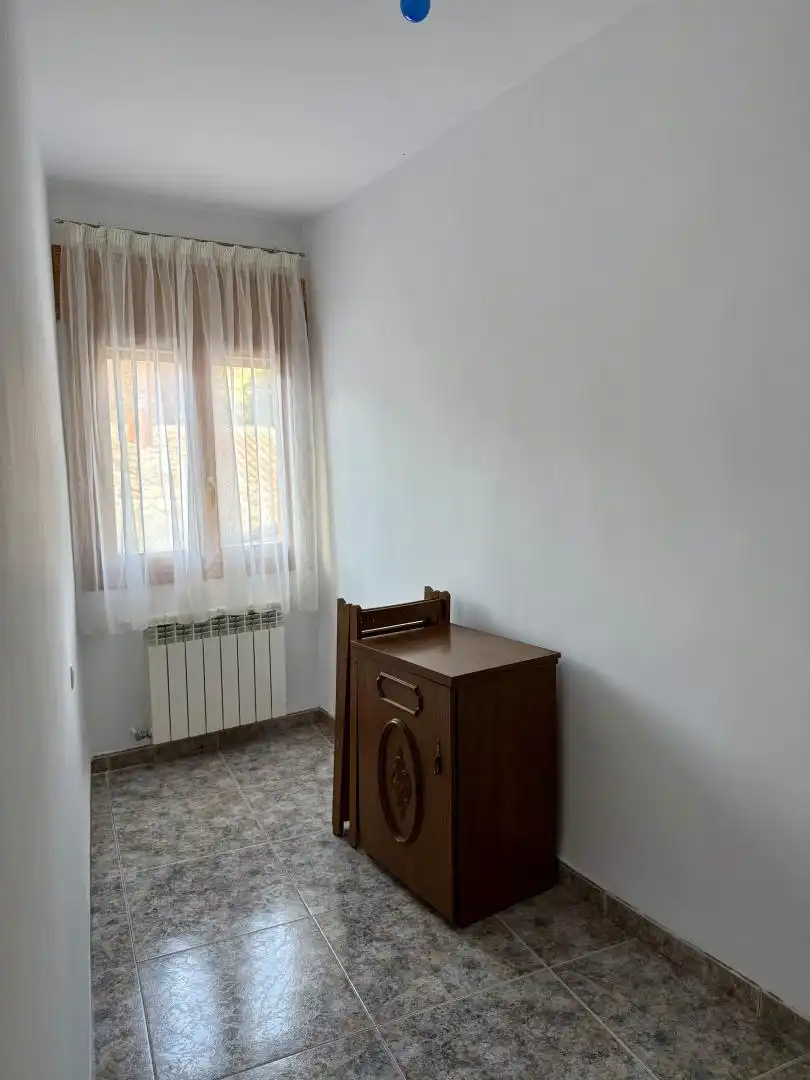 Casa o chalet en venta en Calle Amargura, 21, Ródenas Habitación de Casa o chalet en venta en Ródenas con Calefacción y Amueblado