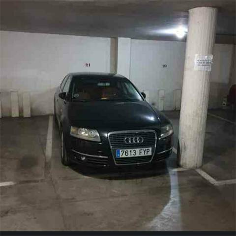 Garaje en Alquiler en Avenida Constitución, 140 en La Paz