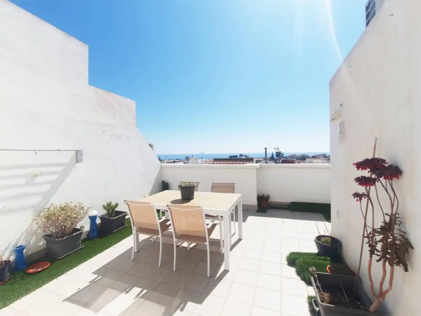 Terrasse von Dachboden zum Verkauf in Roquetas de Mar mit Terrasse